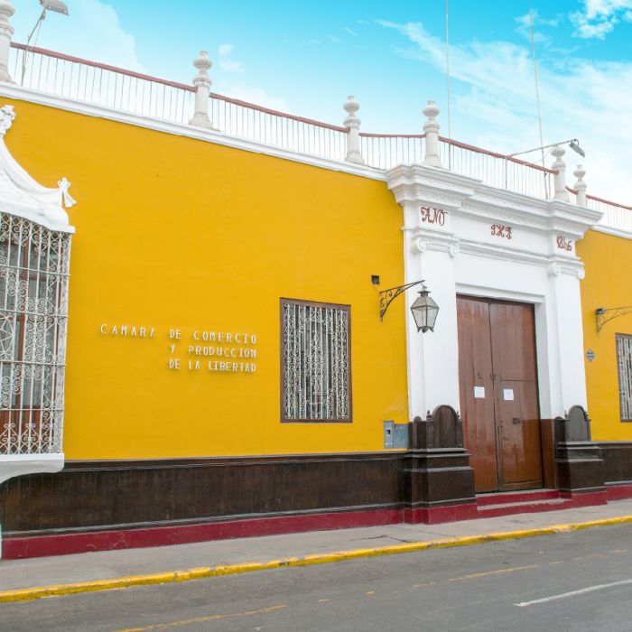 Fachada-CCLL