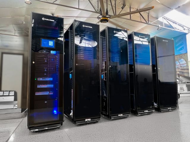Micro Data Center Plug&Power